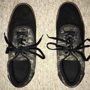 George Brand Camouflage Vanns!